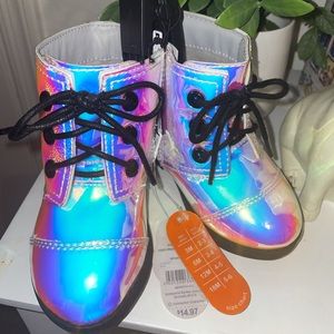 Children’s holographic lace up boots